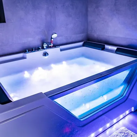 Domek Hot Tub Jacuzzi Chillout Kołobrzeg Esterno foto